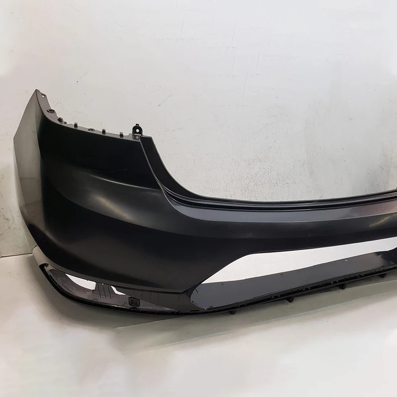 For Hyundai Elantra 2018 2019 2020 Car Bumpers 86611-F2AA0 Rear Bumper Guard Auto Rear Bumper