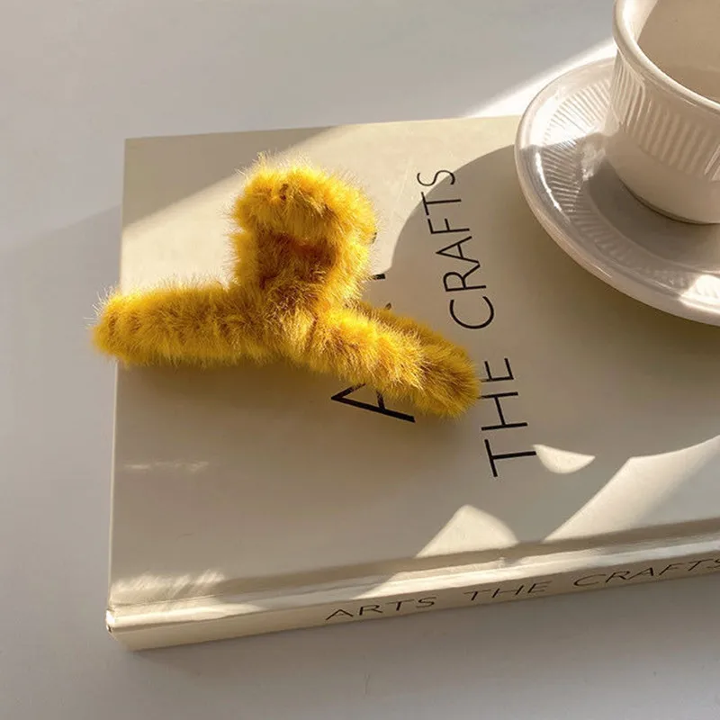 2021 Winter Solid Color Plush Shark Vigorously Clip Hair Accessories Hairpin For Women