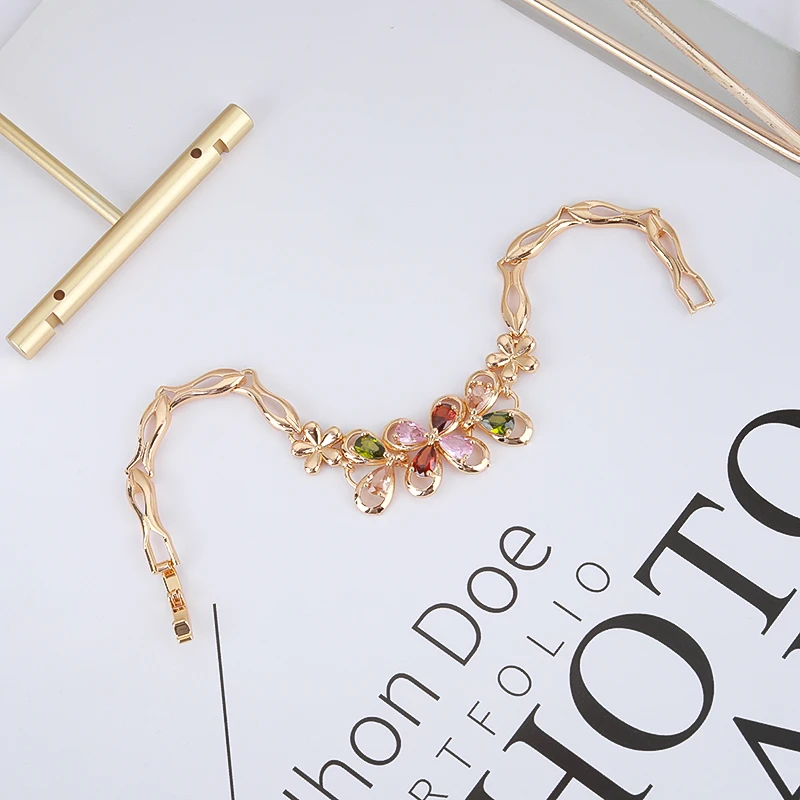 2022 Wholesale HD Jewelry Hit fashion design gold jewelries 18k gold bracelet
