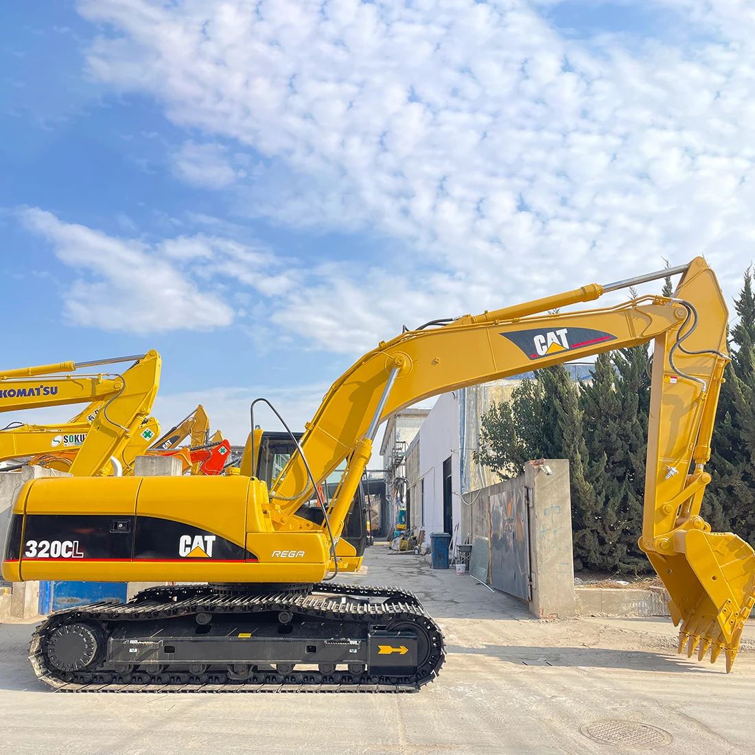Hot selling original Japan 2021 year 20 ton used excavator cat 320c caterpillar 320D excavator used excavator