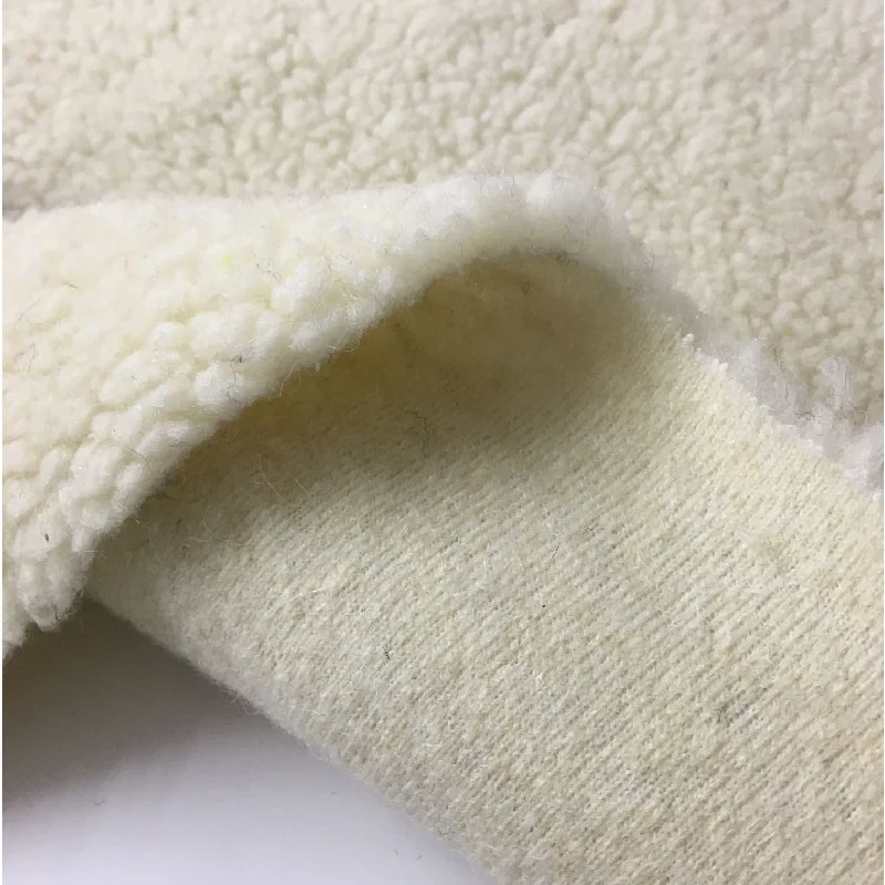 Weft Knitted 70 Wool 30 Polyester High Quality Raw White Fake Lamb Sherpa Fur Fabric For Coats and Jackets