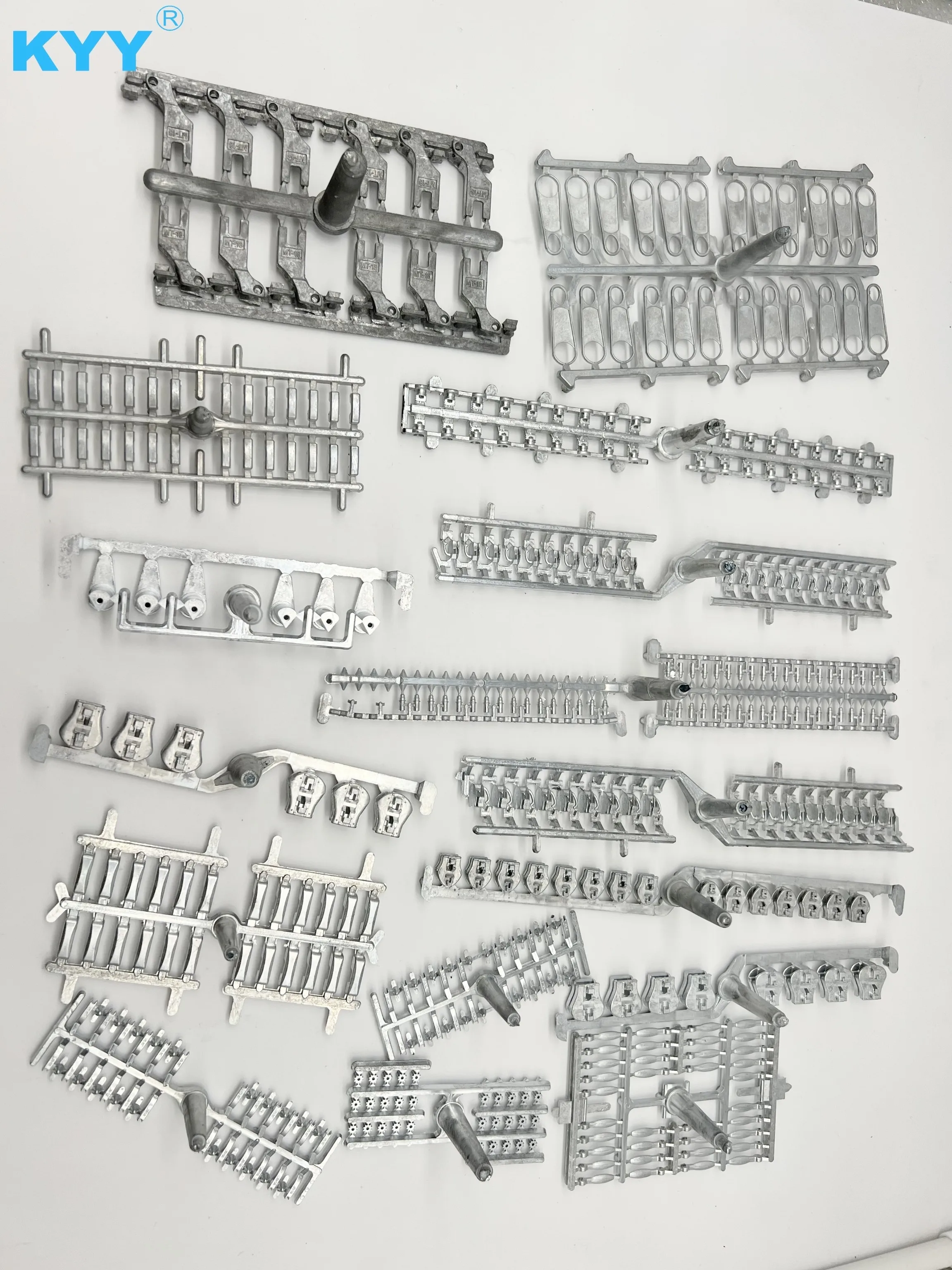 KYY Die Castings Rolling Polishing and Scrap Recycling Separator Sets,,Zipper making machine