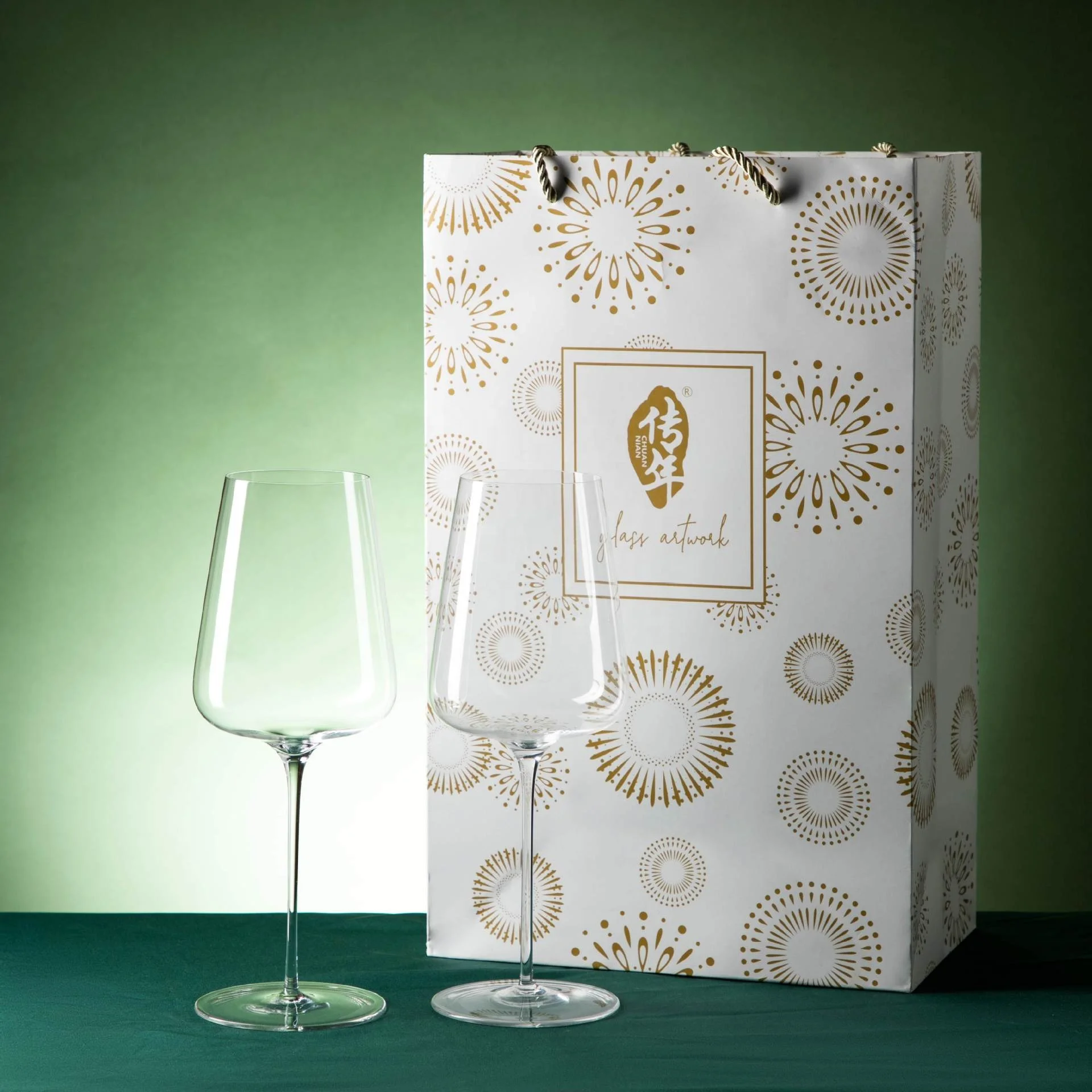Factory Wholesale Customized Ultra-thin Large Wine Glasses Suitable Reusable Red Wine Glass For Wedding