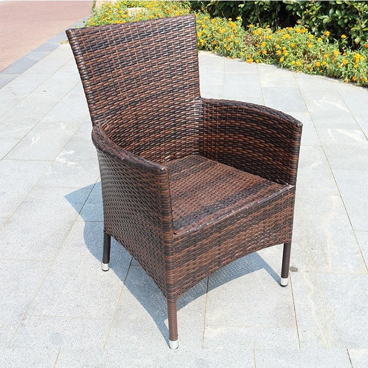 Уличный стол и стулья, Ротанговые стулья, ротанговый стул, уличная мебель