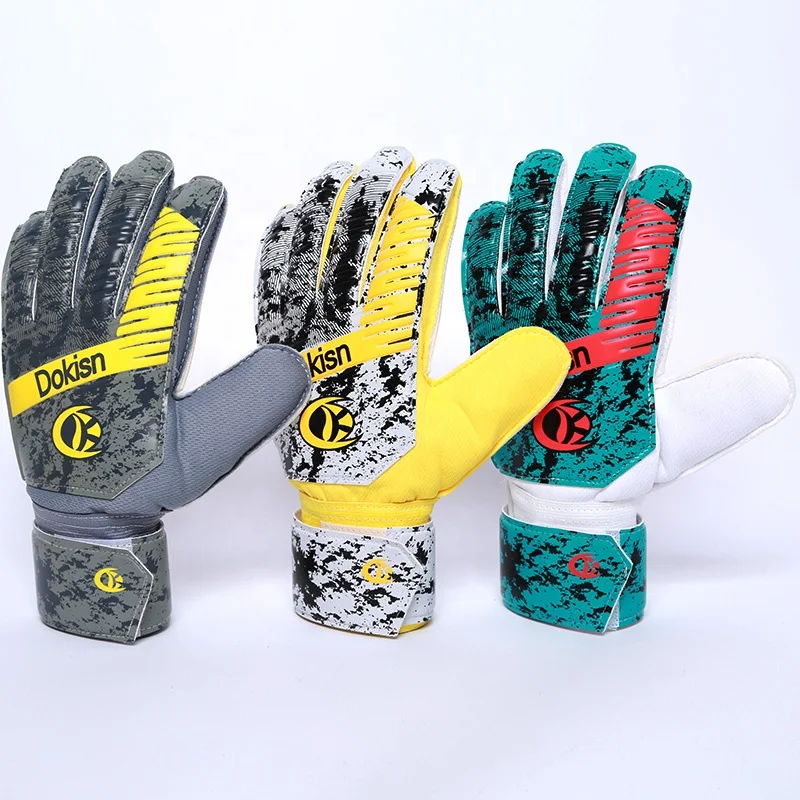
Professional Goalkeeper gloves Latex soccer goalie gloves with finger guards football gloves 