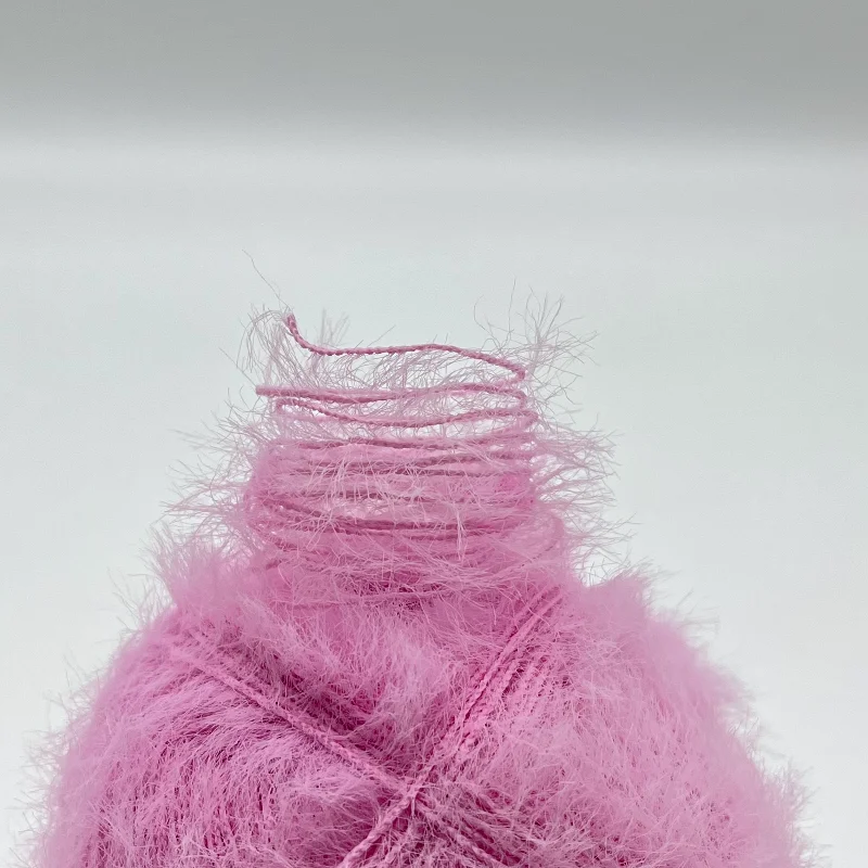 Super soft 1.3CM 2 CM mink fur 100% nylon knitting feather yarn for Argentina