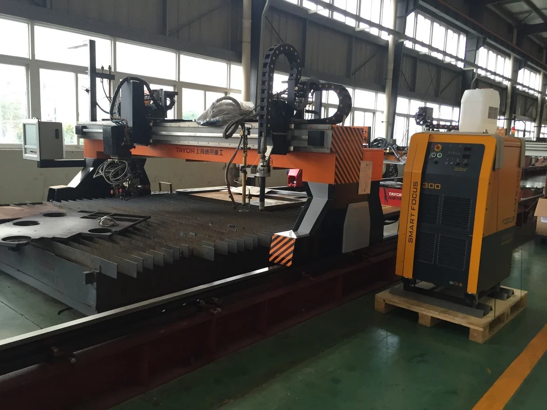 Gantry type heavy duty cnc plasma cutting machine china from TAYOR