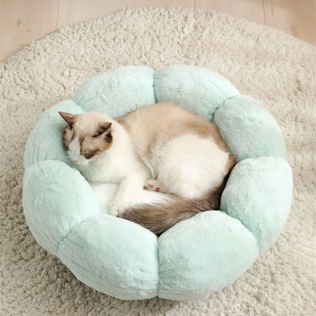 Soft Stylish Flower Shape Cute Pet  Bed Cushion for Small Dog Cat Bed