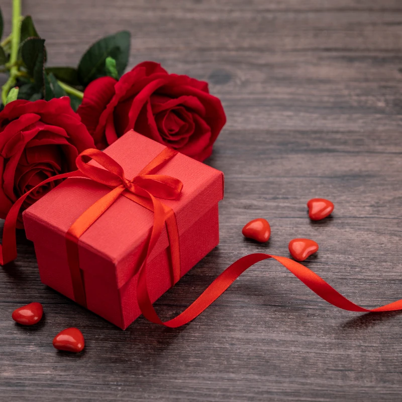 Wholesale Jewelry Polishing Cloth Custom Logo Jewelry Box Luxury Earring Bracelet Necklace Ring Box Jewelry Packaging Box