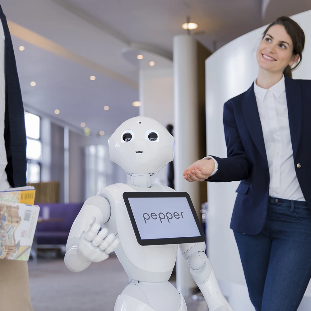 SoftBank робототехника приветственный прием умный робот перец распознавание лица многоязычная поддержка для публичной службы в библиотеке