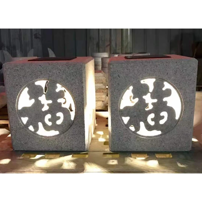 Japanese Style Deer Stone Carving Solar Lantern Light Lamp Pagoda Garden Stone LED Lantern for Outdoor Landscaping Decoration