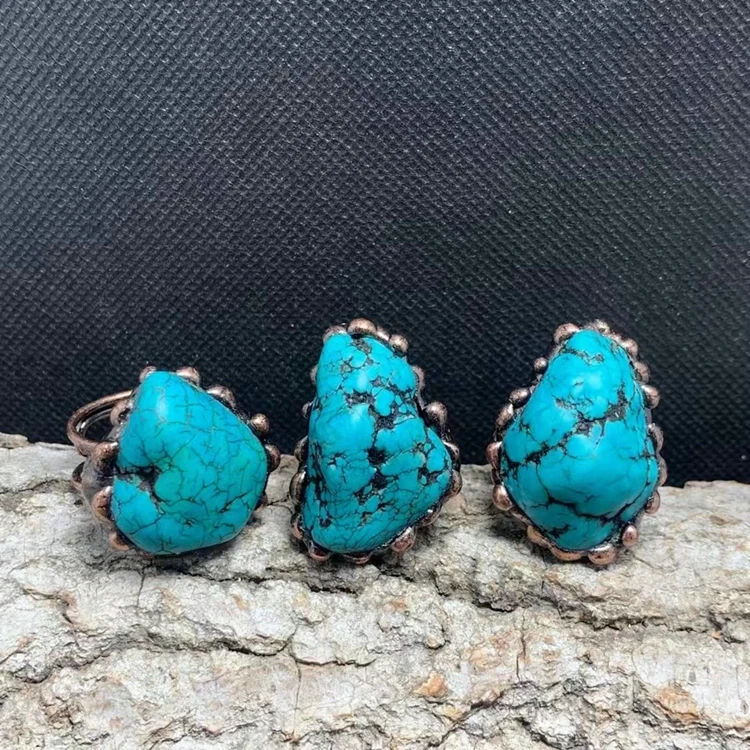 Vintage Rough Gemstone Raw Coral Turquoise Crystal Brass Ring Adjustable Fashion Trendy Copper Jewelry for Women Man Gift