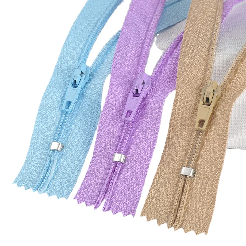Nylon Zippers for Sewing, 4 Inch Bulk Zipper Supplies in 20 Assorted Colors; by Mandala Crafts