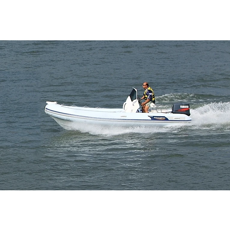 beautiful lines RIB550 sport inflatable fishing boat rib boat hypalon1