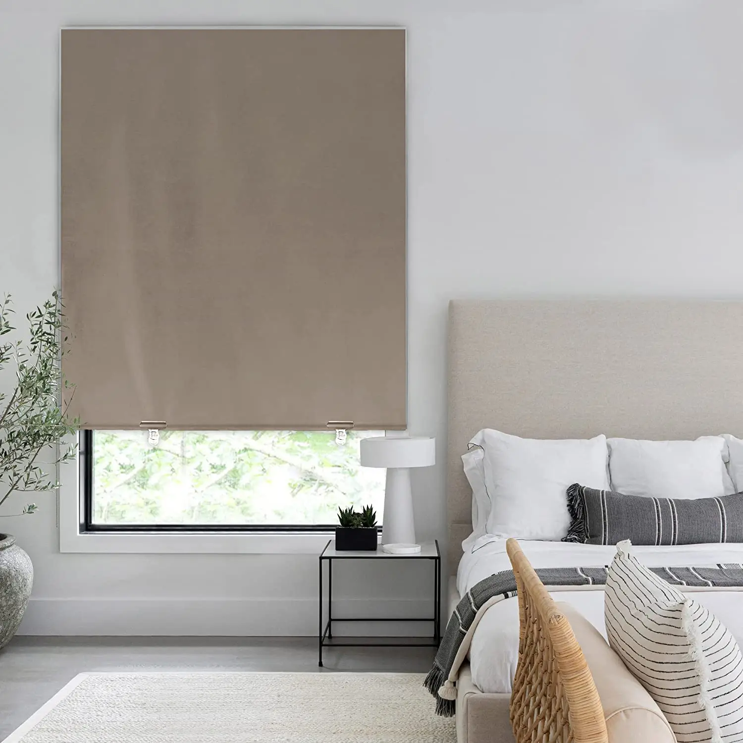 Magnetic blinds Easy install 100% portable blackout roller shades DIY cutter roller blinds cordless blinds with  washable fabric