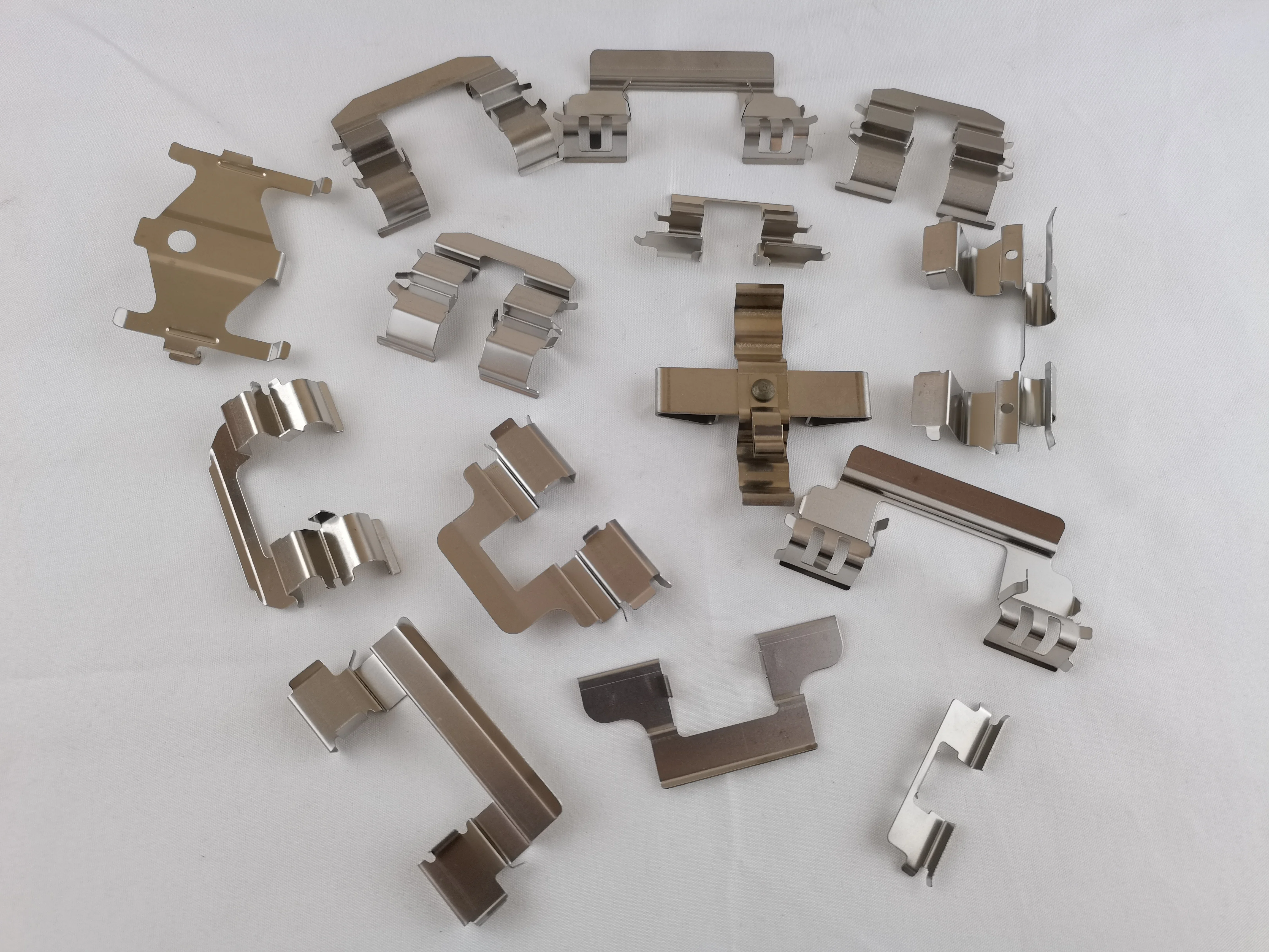Professional Custom High Quality Metal Accessories Hardware Products Made in China