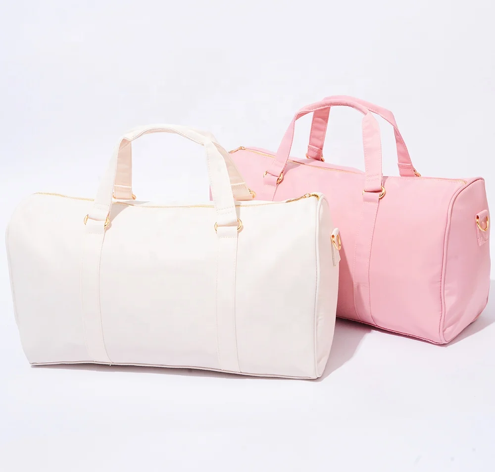 Fashion Travel Outdoor Personalized Large Ruffle Womens Custom Chenille Letter Patch Nylon Duffle Bag