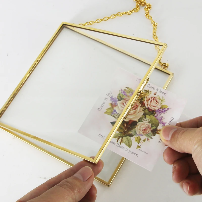 A variety of shapes hanging wall glass frame photo memorial, brass + glass material