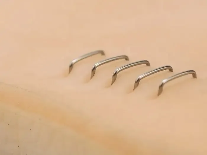 Medical surgical Disposable 35w skin staplers and remover with 35 Wide Staples