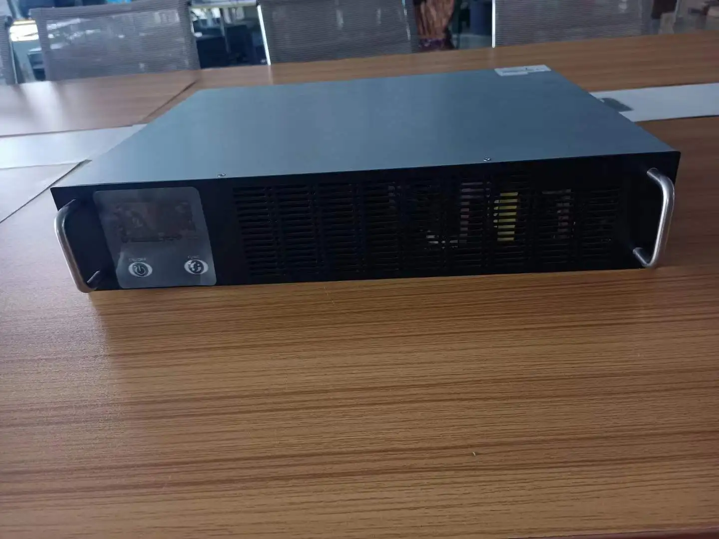 Professional 19Inch 2u 3u 220v 1kva 2kva 3kva 5kva 10kva Rack Mount Ups For Server Room