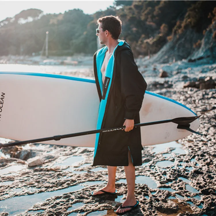 Пользовательские водонепроницаемый с длинным рукавом сушки халат меняющий халат серфинг пончо пальто зимняя одежда