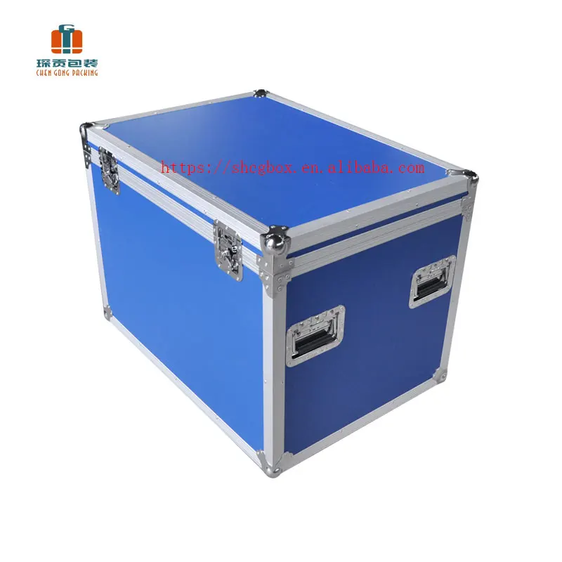 Aluminium Custom Road 32 Tv Flight Case