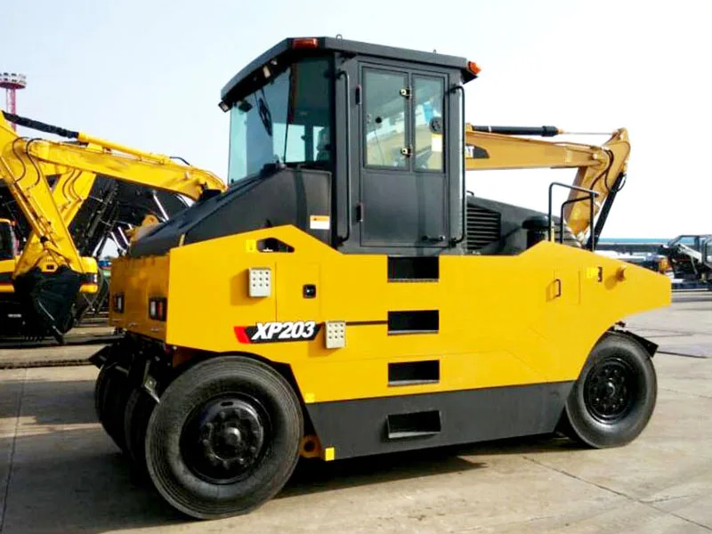 China Top Brand Pneumatic Tyre Wheels 20 ton XP203 Road Roller with High performance with Low Price for sale