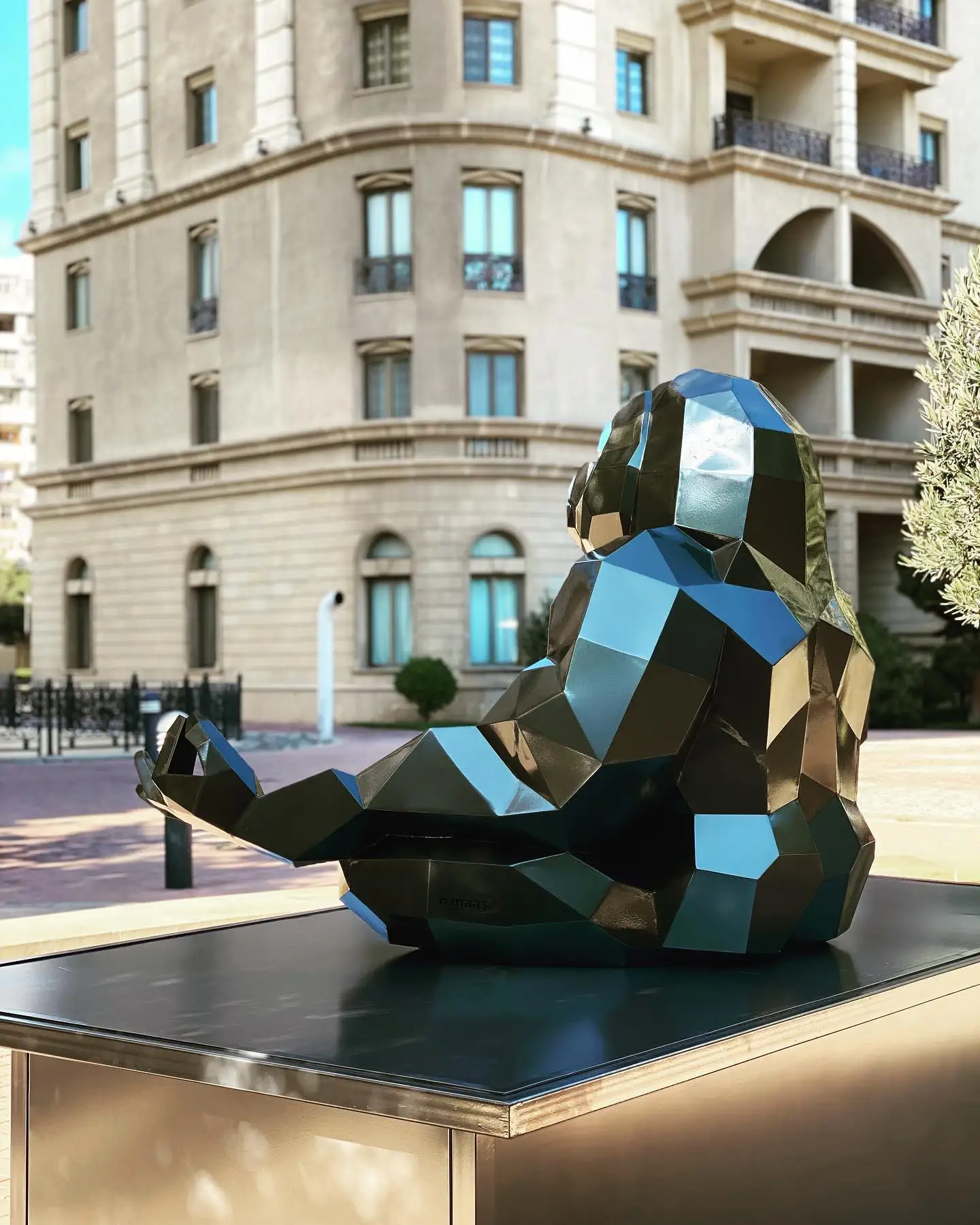 Factory Manufacturers Custom Resin Fiberglass Big Custom Outdoor Sculpture