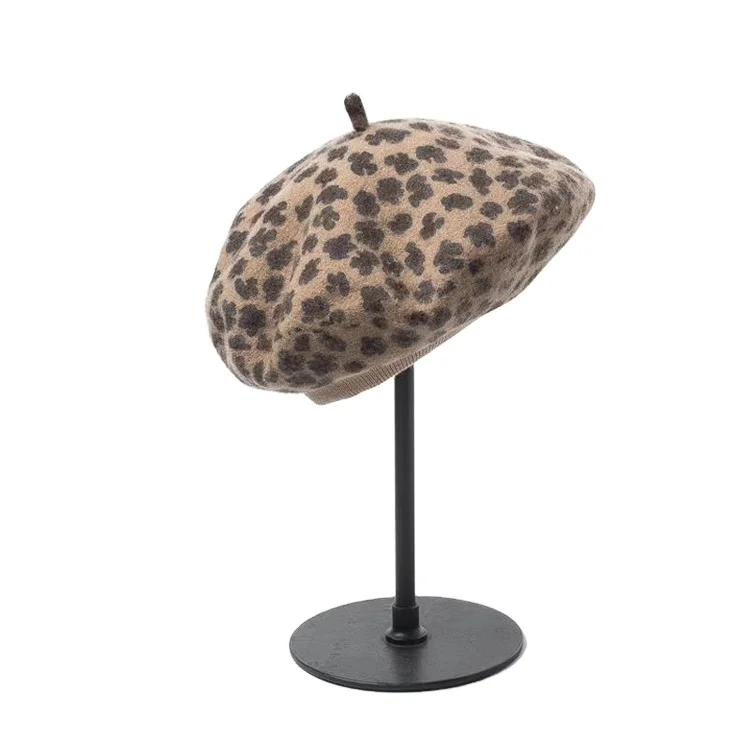 Оптовая продажа зимняя шапка однотонного французского берета классическая французская Повседневная и шикарная легкая кепка для женщин