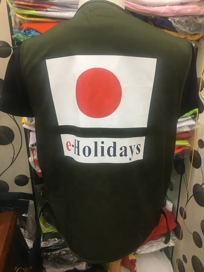 
2019 High quality100%cotton new products Sleeveless multi pocket men vest with customer logo 