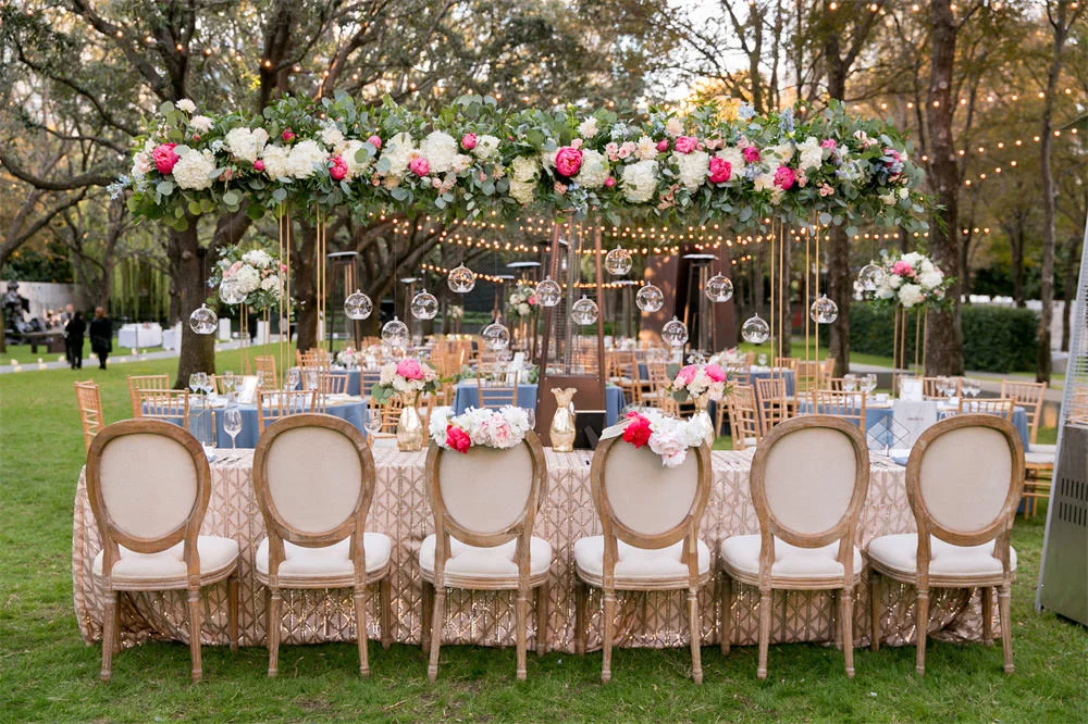 LUS-B003 Classic and Popular Louis Chair for Wedding Events Featuring Stackable Fabric Upholstery in the Timeless Louis XV Style