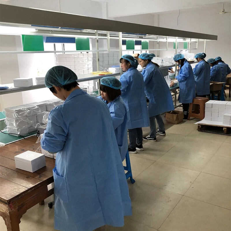 Luxury glass bottle reed diffuser with natural sticks for aromaterapia gift set