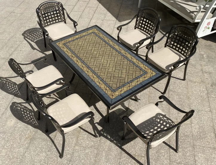 Outdoor Dining Table and Chair Modern Garden Furniture Set Luxury Commercial Hotel Restaurant Frame Style Living furniture