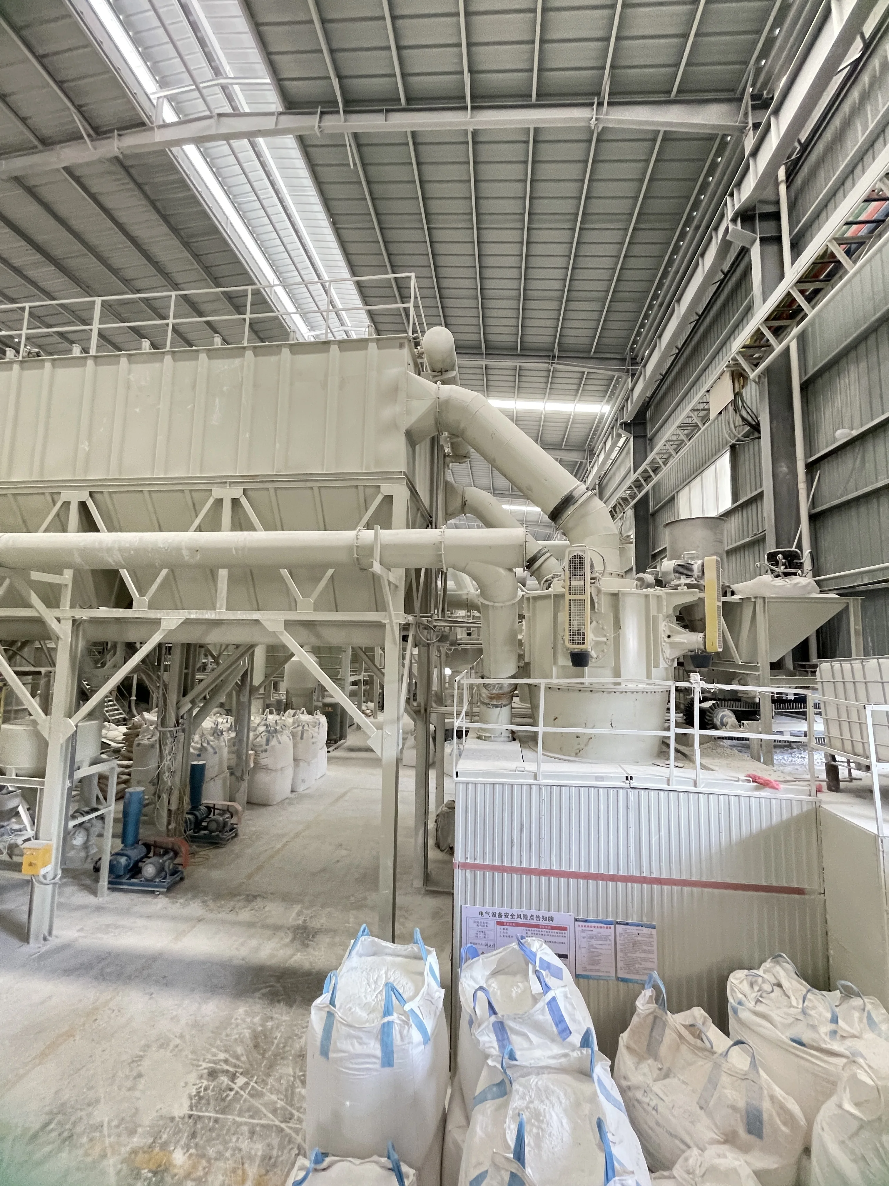 Best-Selling Vertical Milling Machine High-Efficiency VGM Large Grinding Equipment