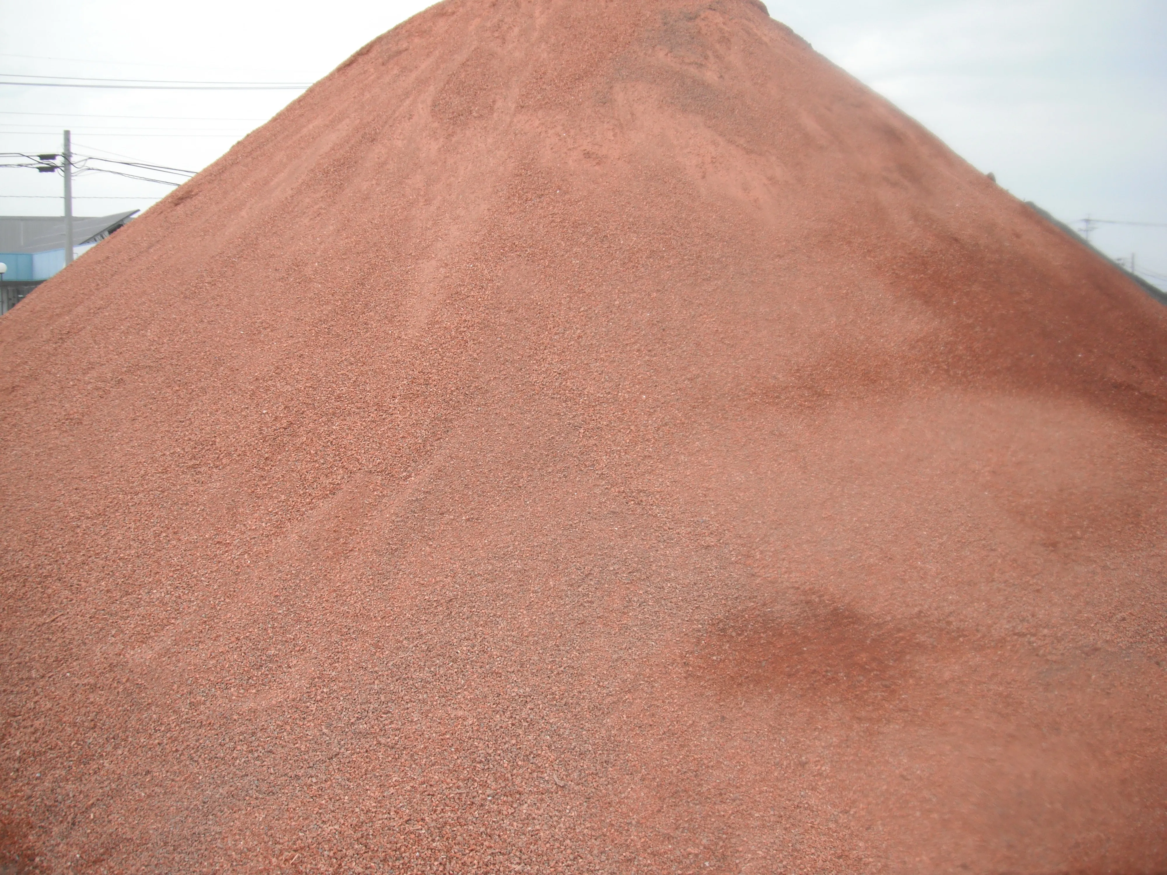 Высококачественные переработанные огромные черные дробленые камни чакры для рукоделия