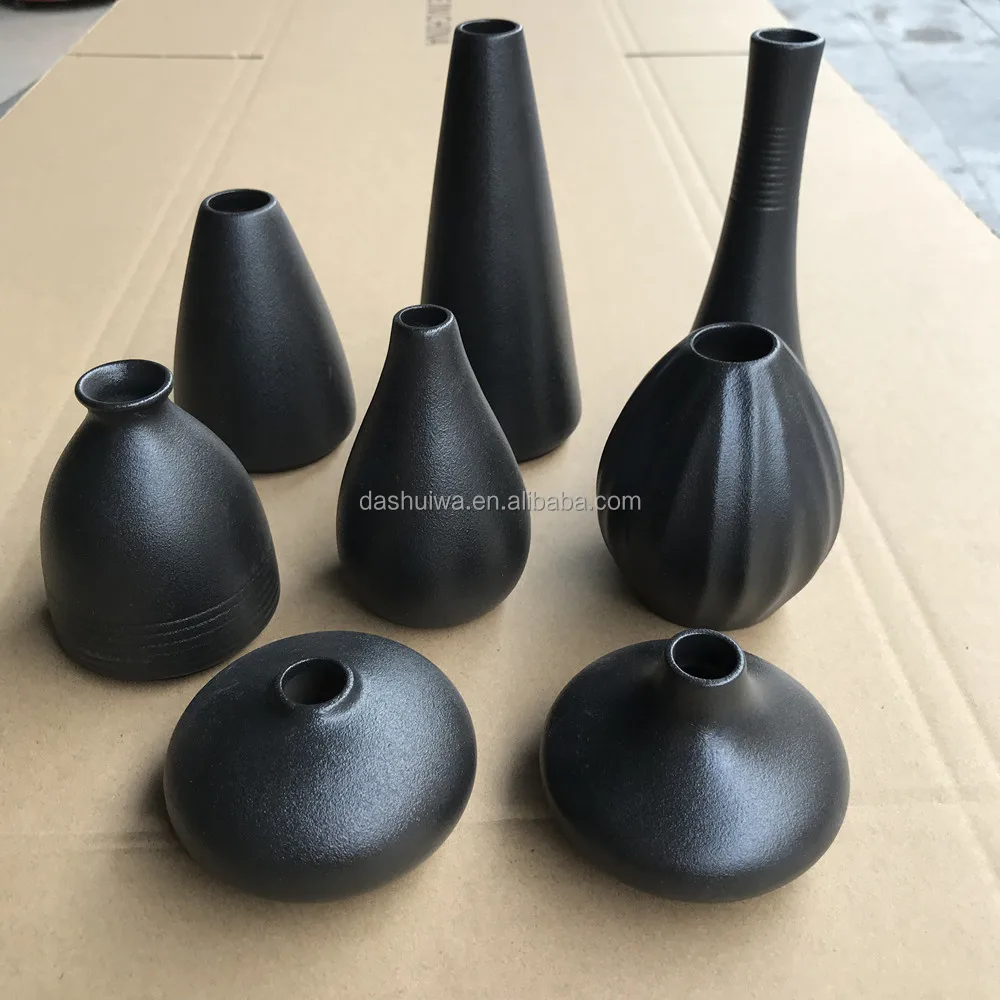 hot sale japanese ikebana vase modern tabletop decoration small flower vase black ceramic matte vases for home decor