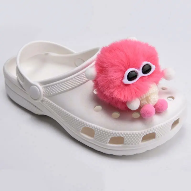 Personalized Simple Style Fluffy Cute Faux Fur Pompom Pompon Fur clog shoe charmas