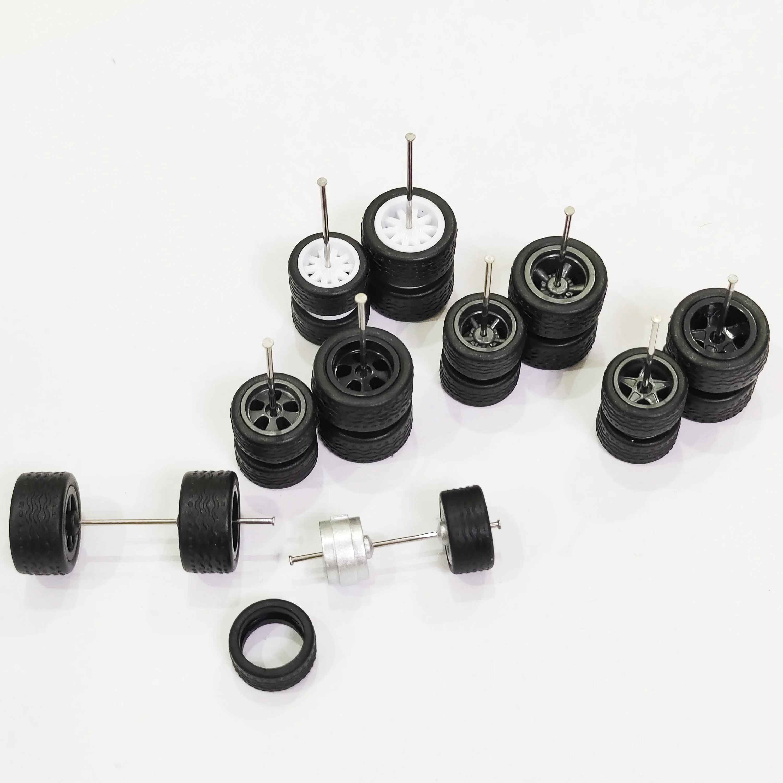 1/64 Alloy Car Wheels 10.8mm 12.8mm Tires for 1:64 Mini Toy Car Model Hot Wheel/Matchbox/Domeka/Tomy