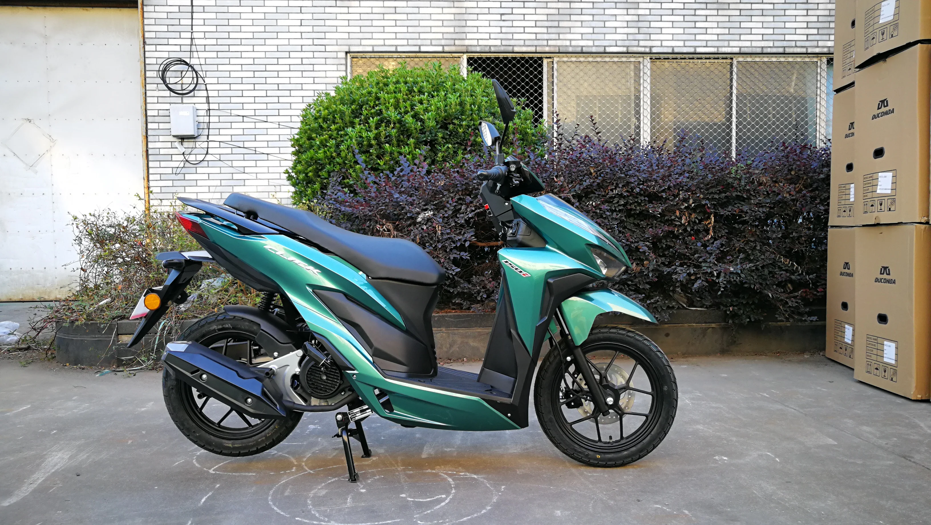 
Made in China export hot ron moped Gas Scooter other motorcycles 