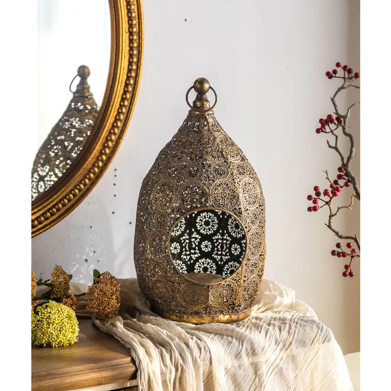 Bohemian Style Lantern Design Metal Candle Jar Table Candle Stand For Pillar Candle Holder For Home Decor