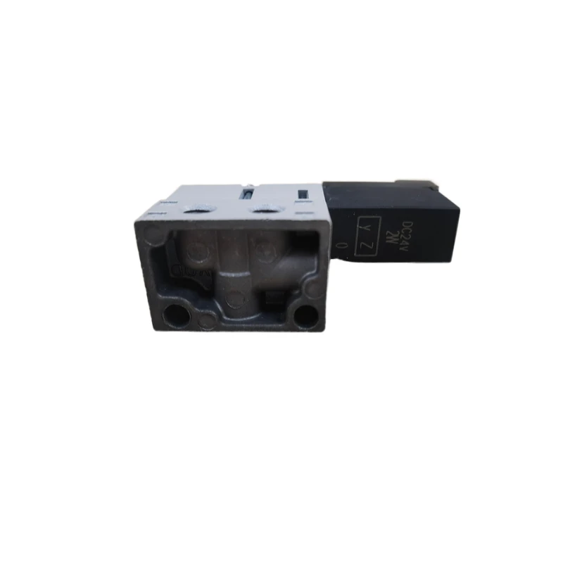 SMC solenoid valve  VQD1151V-5M-M5