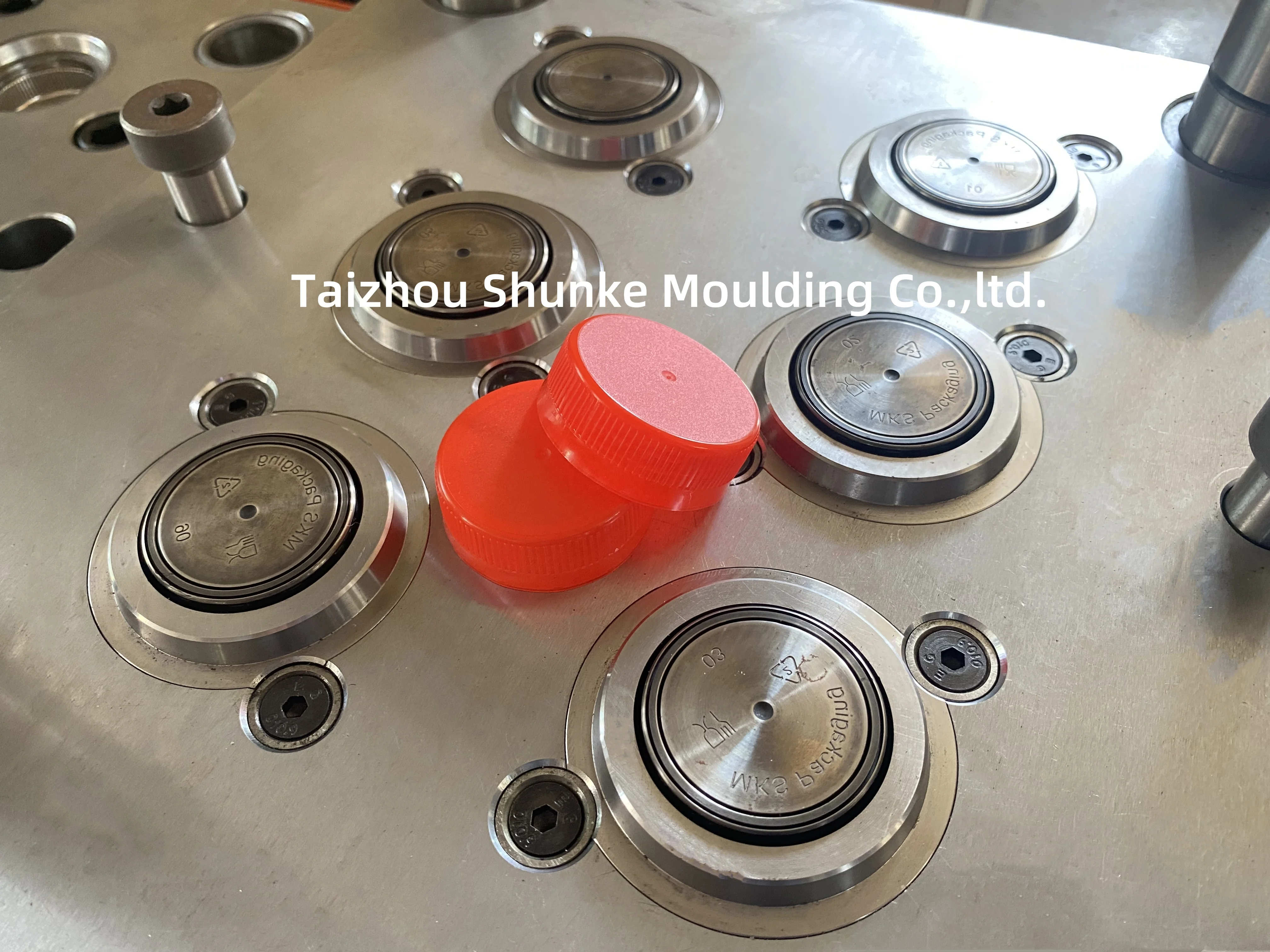 38mm bottle cap injection mold water bottle cap mold plastic injection molds manufacturer injection molding companies