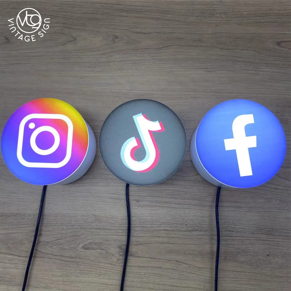 Professional Factory Led Acrylic Signboard Exterior Light Box Illuminated Sign  With Wholesale Price