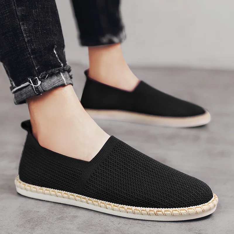 Wholesale New Casual Breathable Fisherman Shoes Comfortable and Ultra-Light Lazy Slip-on Canvas Shoes For Man