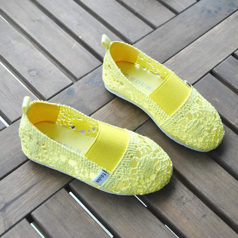 E11-3 Wholesale New Fashion Lace Edge Design Hollow Loafer Kids Shoes  girls sandal shoes 2 dollars per pair