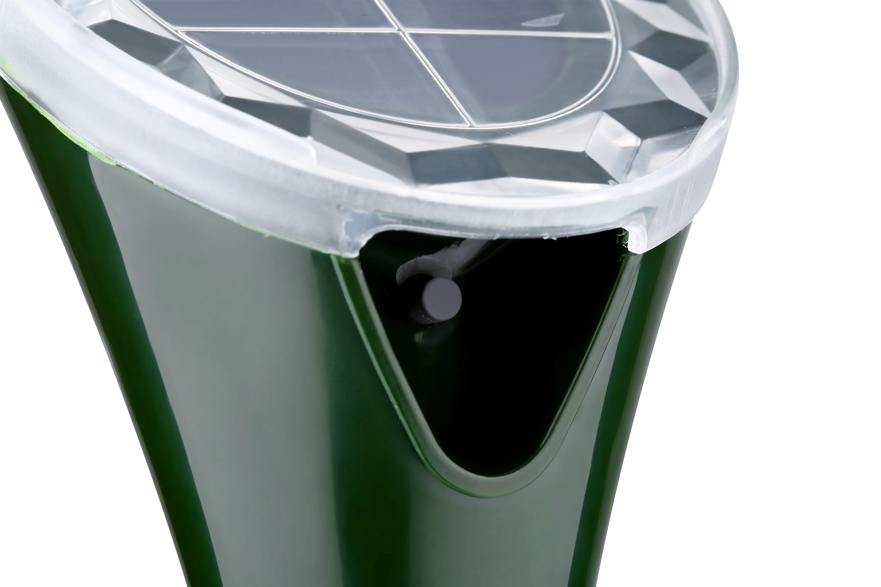 Amazon 2 Pack Vibration Solar Powered  Snake Mole Repeller Animal Gopher and Vole Chaser Repellent