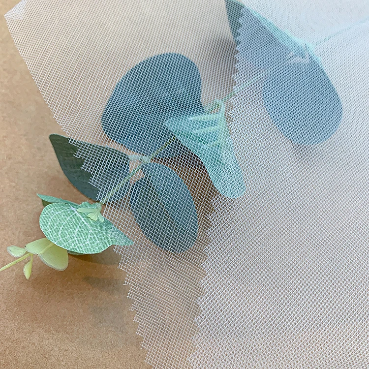 Китайская фабрика прямые продажи мягкая тюль полиэфирная сетчатая ткань для платья-юбки девочек
