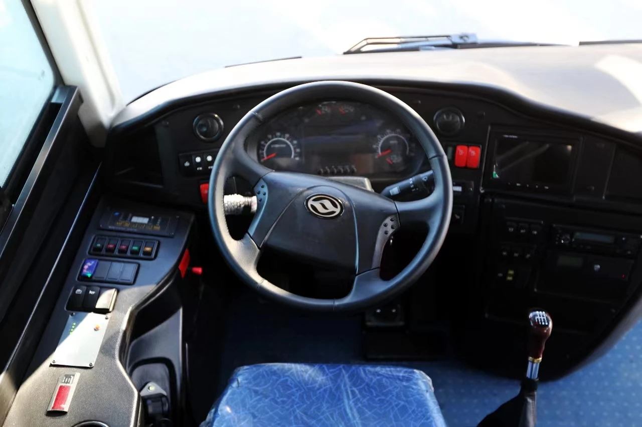 Лидер продаж шина CNG-10500x2550x3360 мм Размеры 6 шин и углы приближения/вылета 12/10 градусов