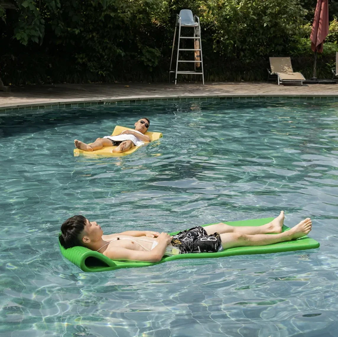 Blue Full Size Lake NBR Floating Table Mat Lounge Closed Cell Foam Pool Float with Egg Shell Texture