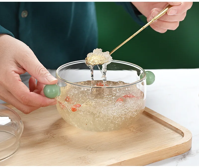 Solhui Cute transparent mini glass stew pot soup bowls with lid and colored handle 500ml